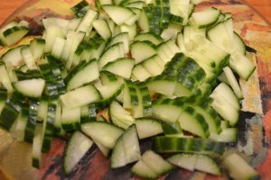 витаминный салат - огурец