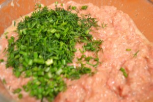 рецепт мясной запеканки - зелень