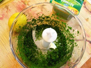 салат из брокколи - зелень