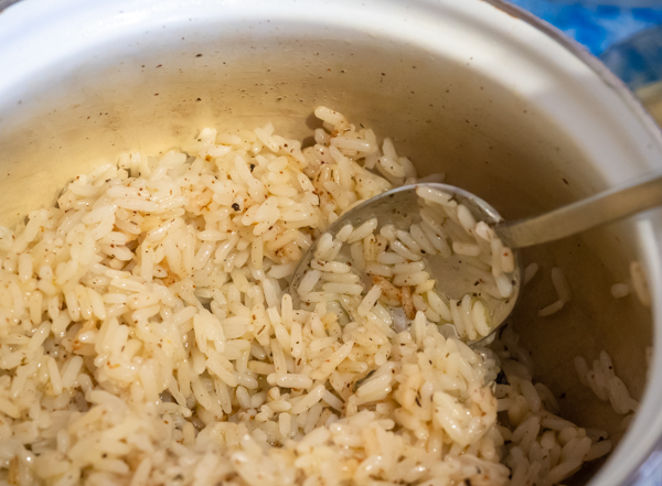 Индейка в кокосовом молоке - обжарка риса