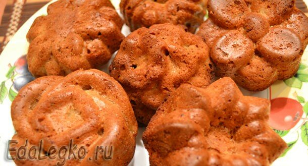 Ржаная выпечка — маффины с яблоком и орехами