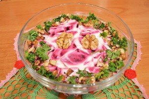 салат со свеклой - порция