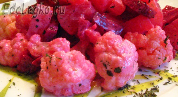 Розовый салат - рецепт салата со свеклой